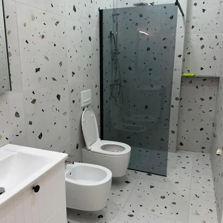 Alesi Tirana
