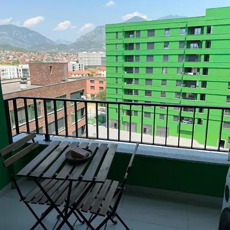 Alesi * Tirana